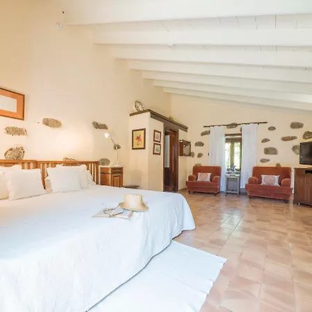 Rural Calas 3*